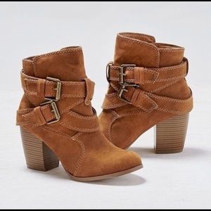 American Eagle Buckle Heeled Boots